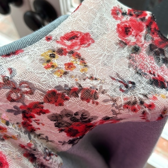 Free People XS gray oversized sweatshirt floral sheer lace - Picture 12 of 16